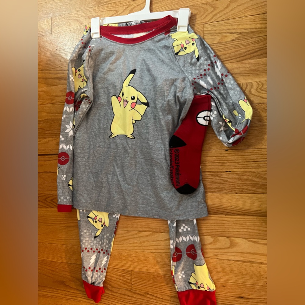 4 piece Pokémon pajama set